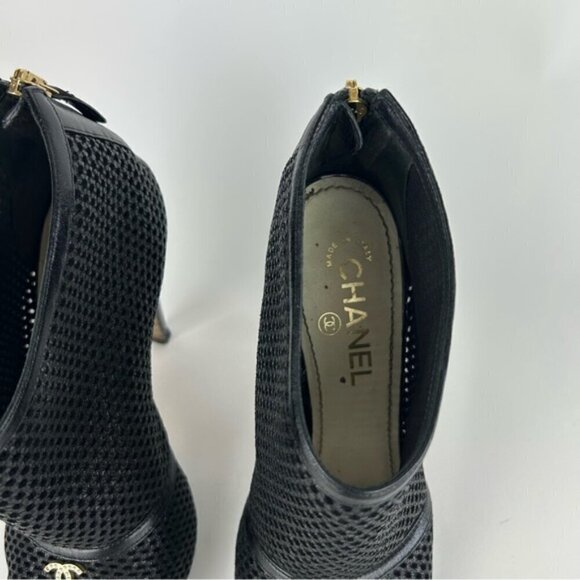 Chanel SS 2011 CC Open Toe Mesh Sandals Black Size 39.5 - Picture 4 of 11